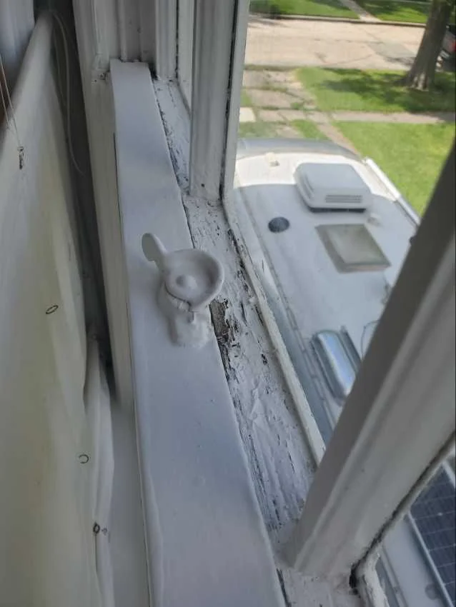 Home Inspector Missing Latch